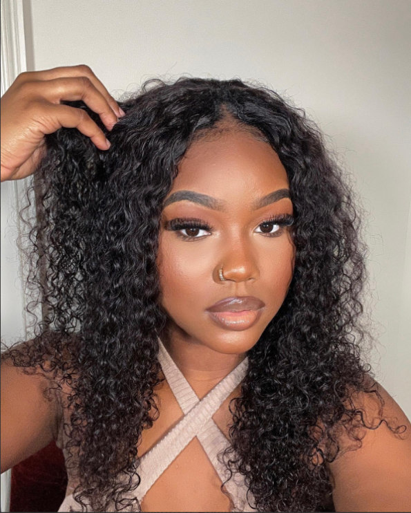Image #18 from Mariah Carter
